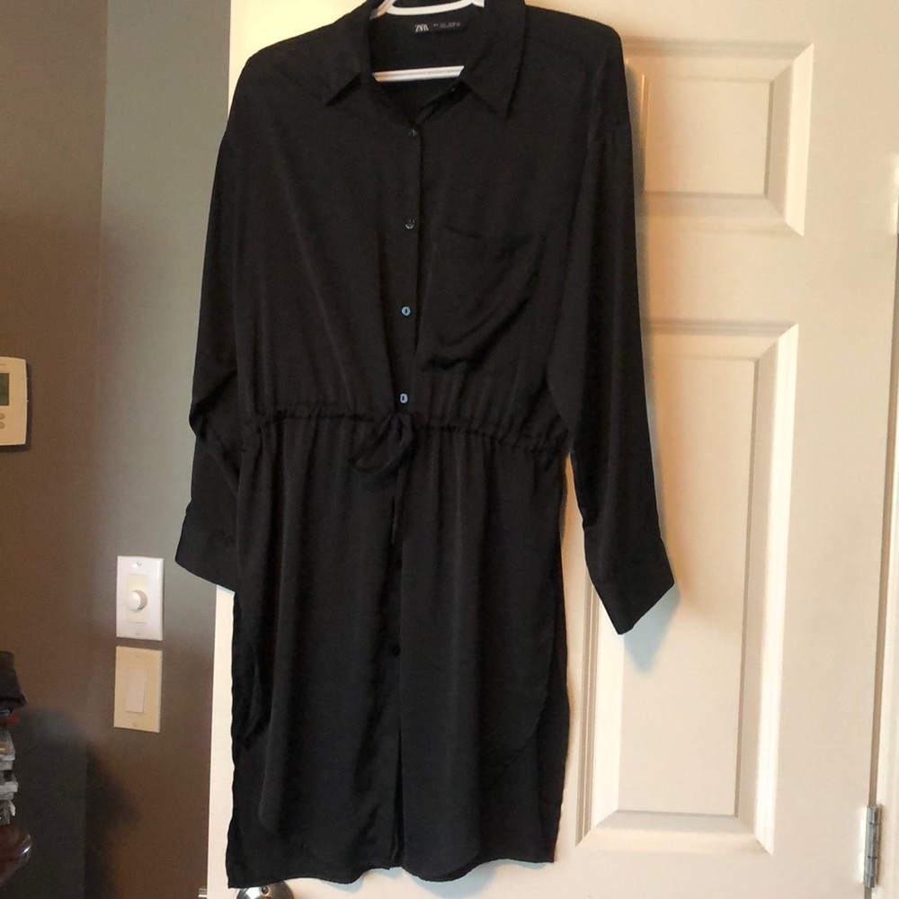 (3 for $35 item) NWOT NEVER BEEN WORN ZARA DRESS